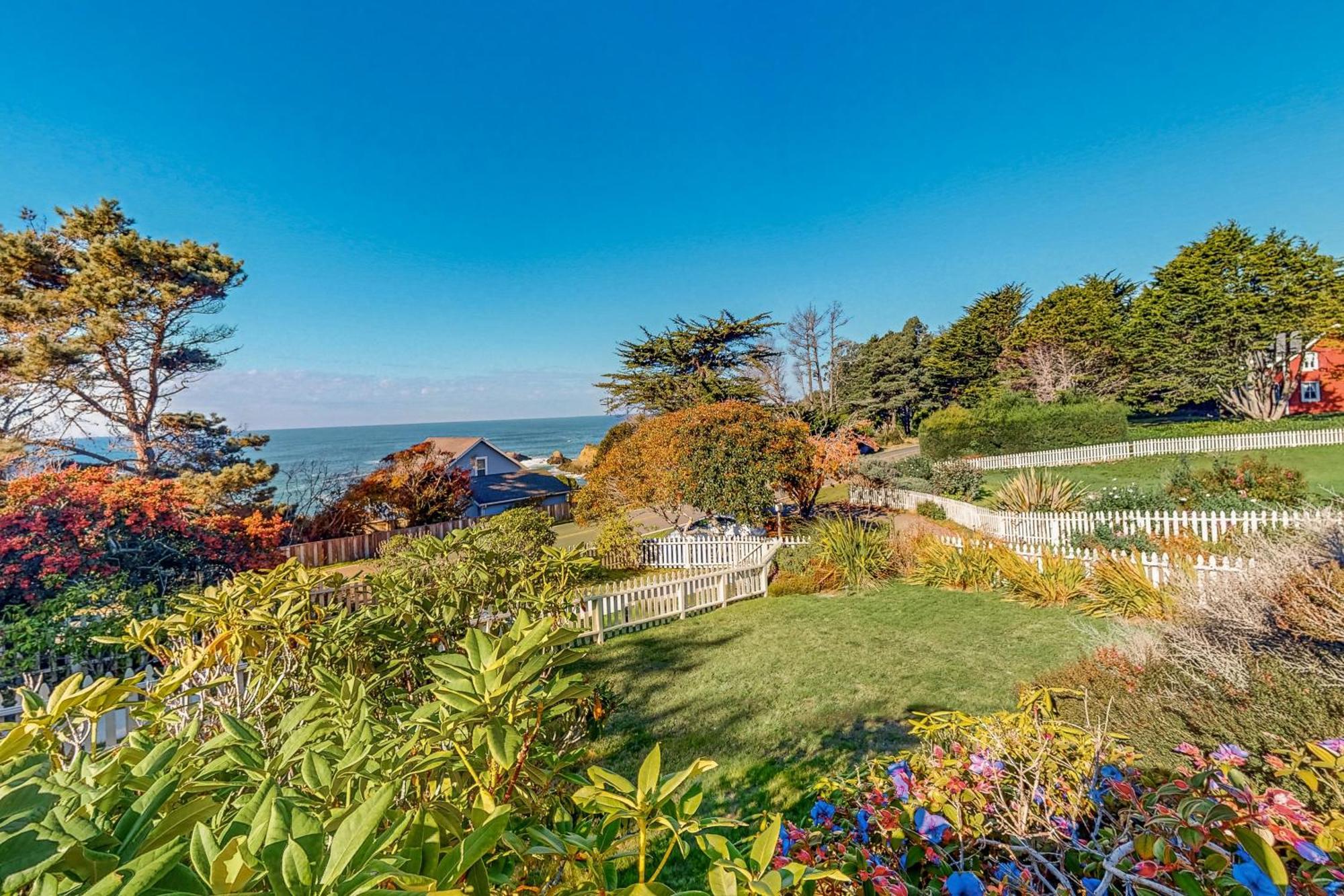 Вилла Headland Cove Retreat Мендосино Номер фото